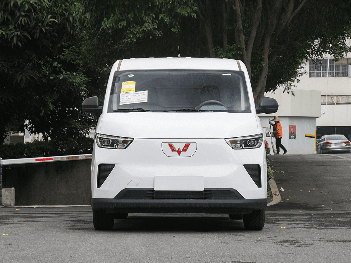 Wuling Yangguang Electric Cargo Van 2025 Model