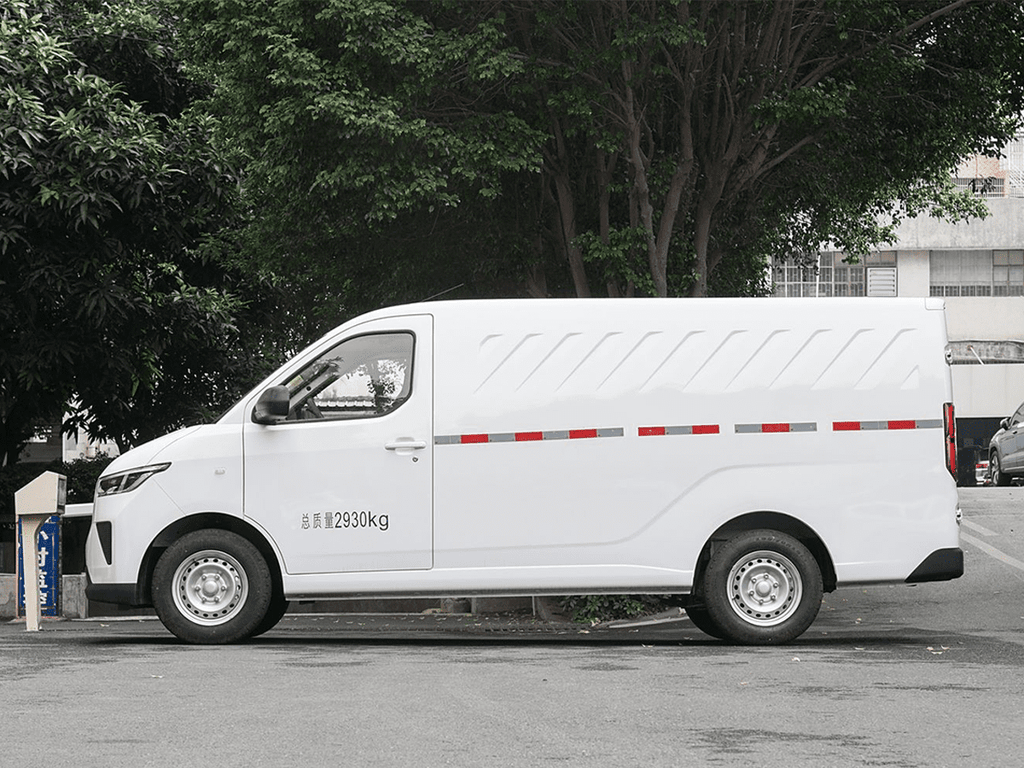 Wuling Yangguang Electric Cargo Van 2025 Model