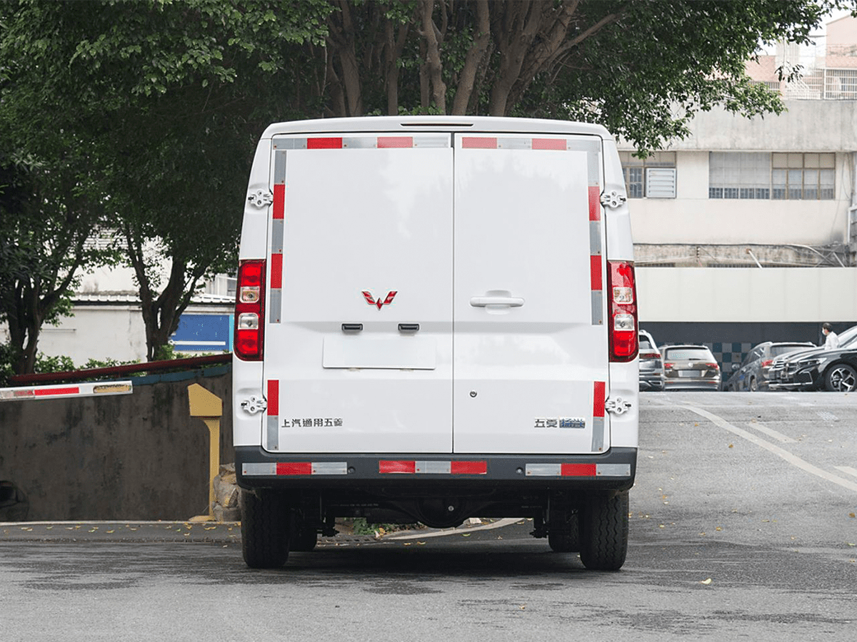 Wuling Yangguang Electric Cargo Van 2025 Model